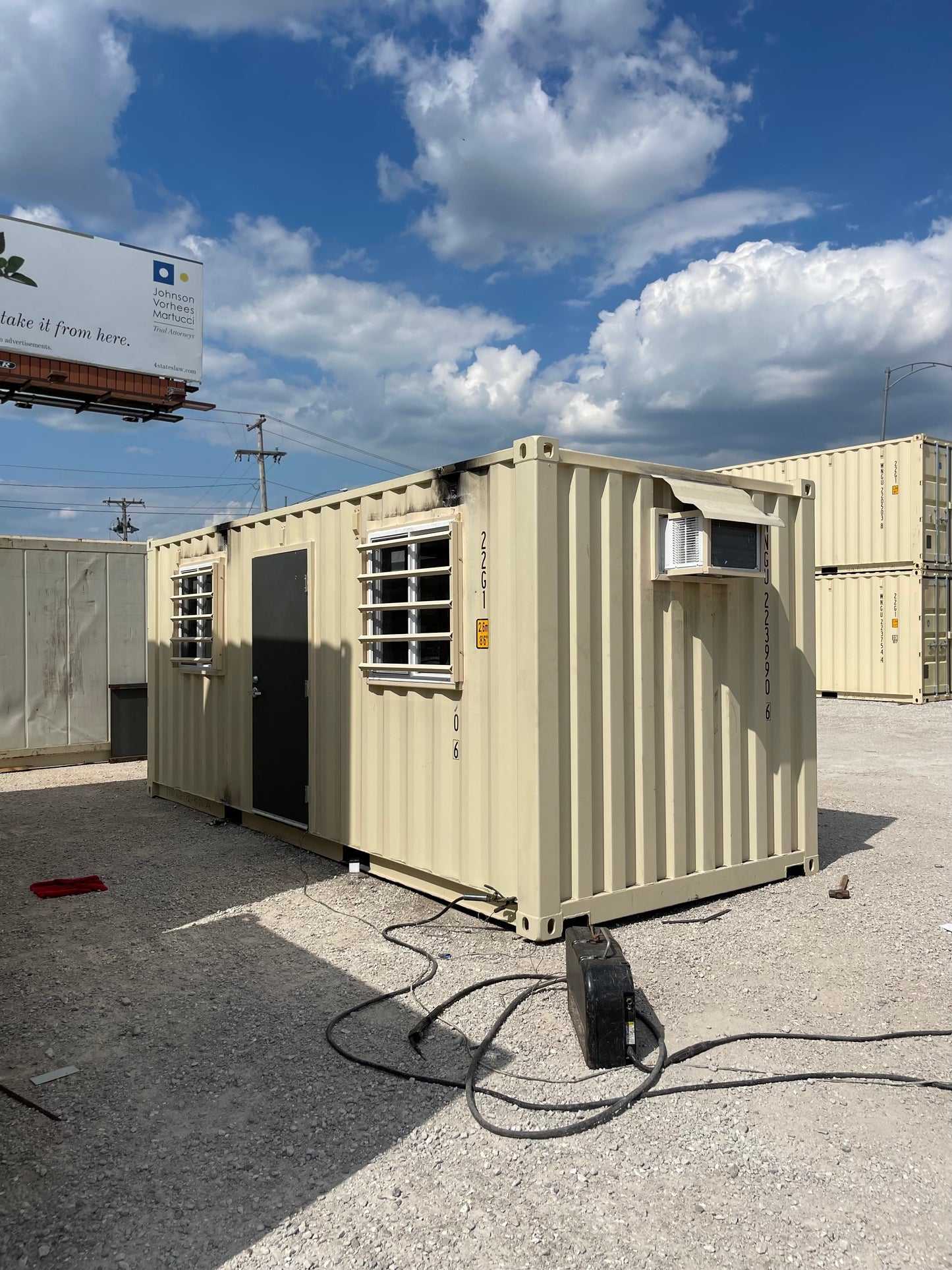 NEW AND USED Offices ?